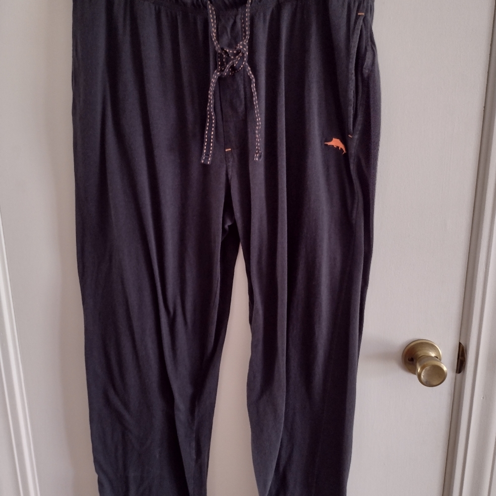 Tommy Bahama Black Lounge pants.  Corral stitching. Size Large - Picture 2 of 11